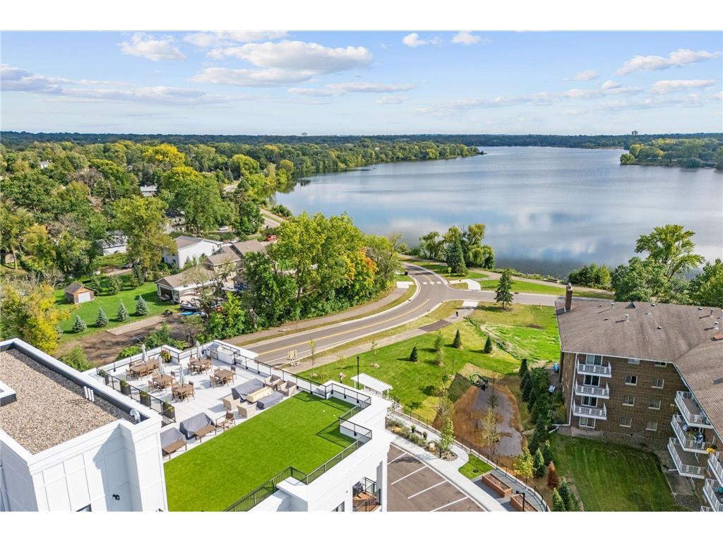 1875 E Shore Drive #302 Maplewood MN 55109 - Phalen 7017791 image12