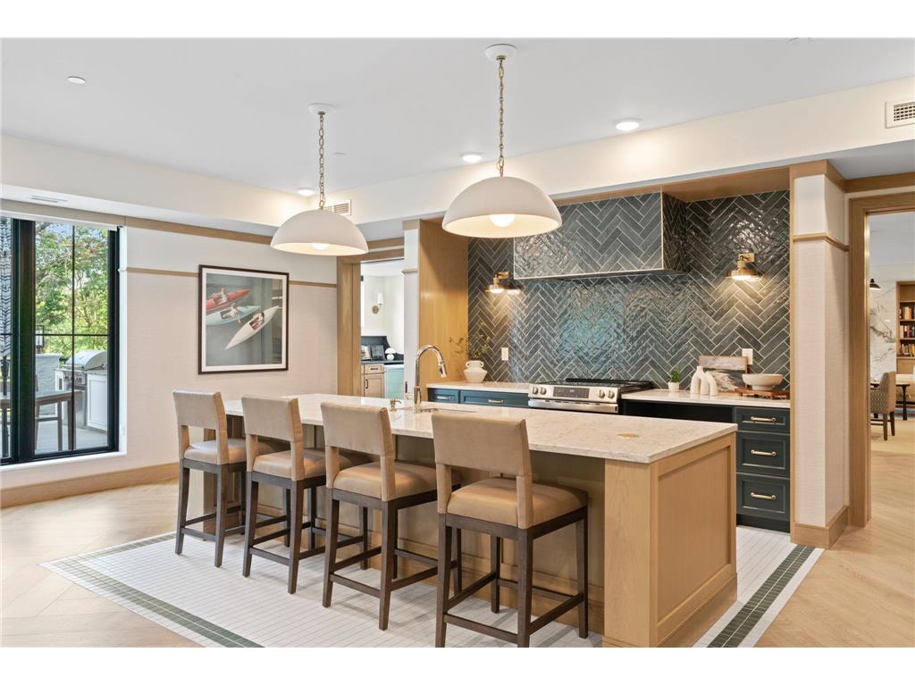 1875 E Shore Drive #302 Maplewood MN 55109 - Phalen 7017791 image24