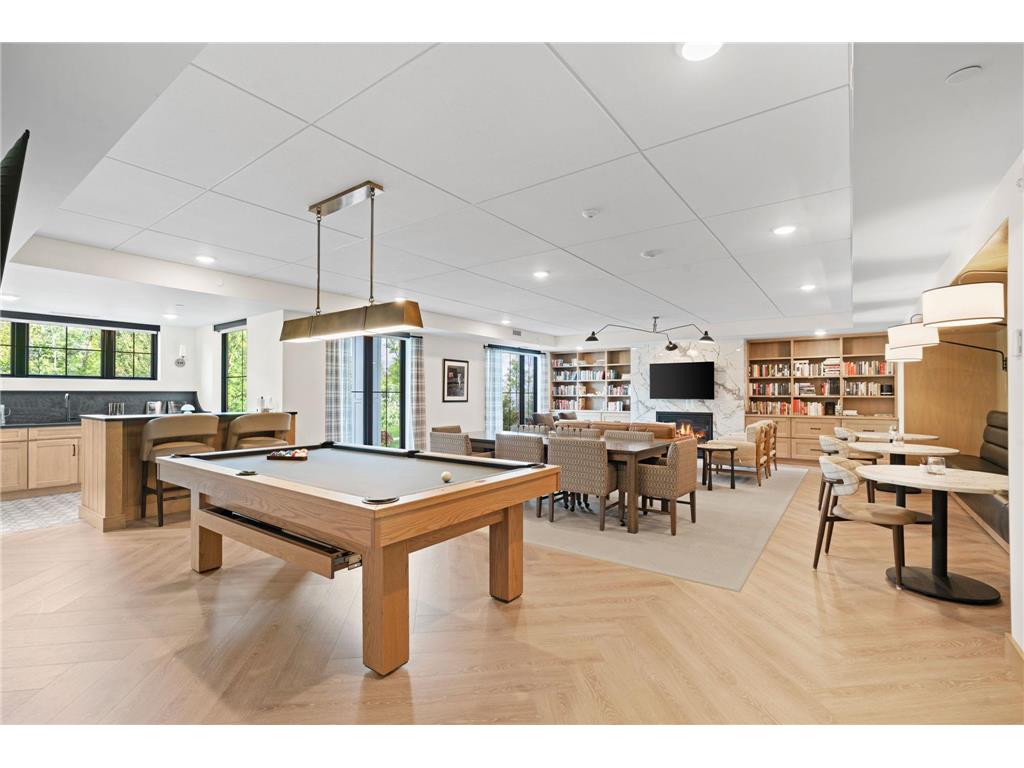 1875 E Shore Drive #302 Maplewood MN 55109 - Phalen 7017791 image26