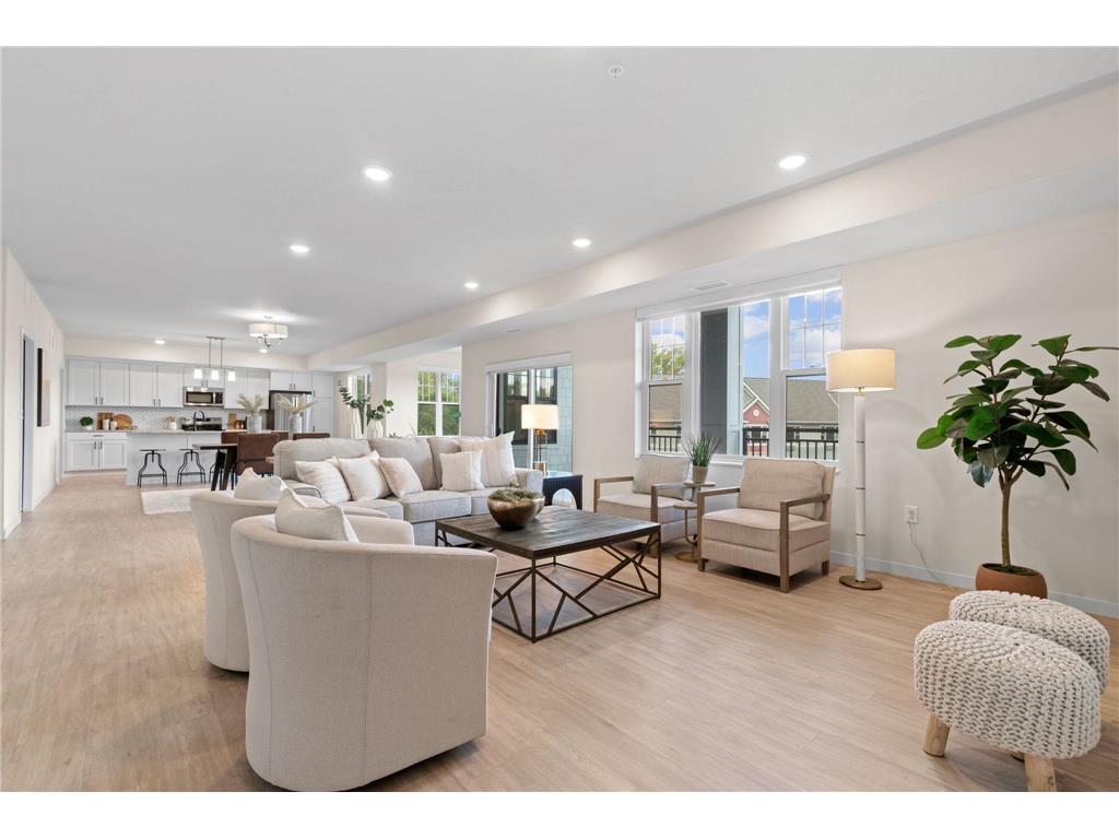 1875 E Shore Drive #302 Maplewood MN 55109 - Phalen 7017791 image38