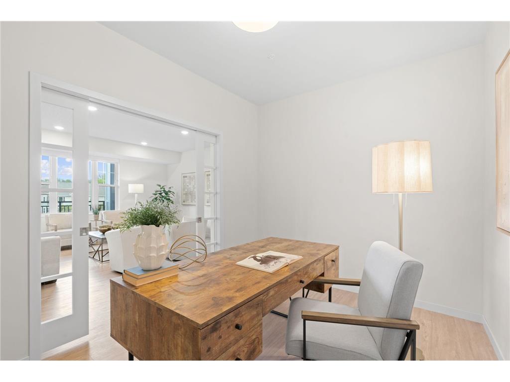 1875 E Shore Drive #302 Maplewood MN 55109 - Phalen 7017791 image50