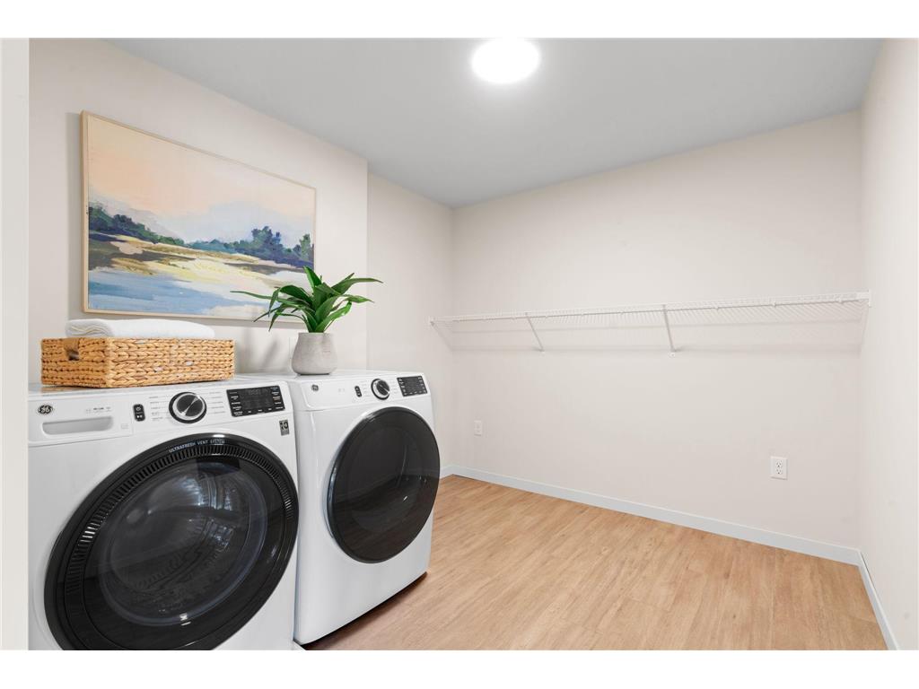 1875 E Shore Drive #302 Maplewood MN 55109 - Phalen 7017791 image62