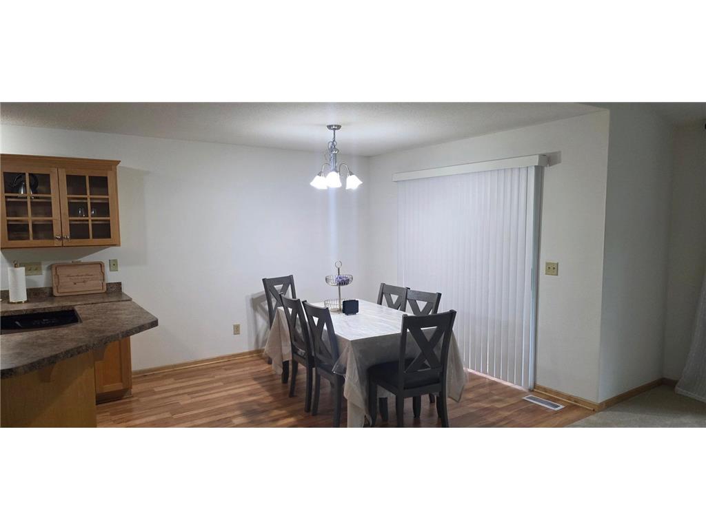 1875 Garden Way Saint Paul MN 55119 7094098 image4