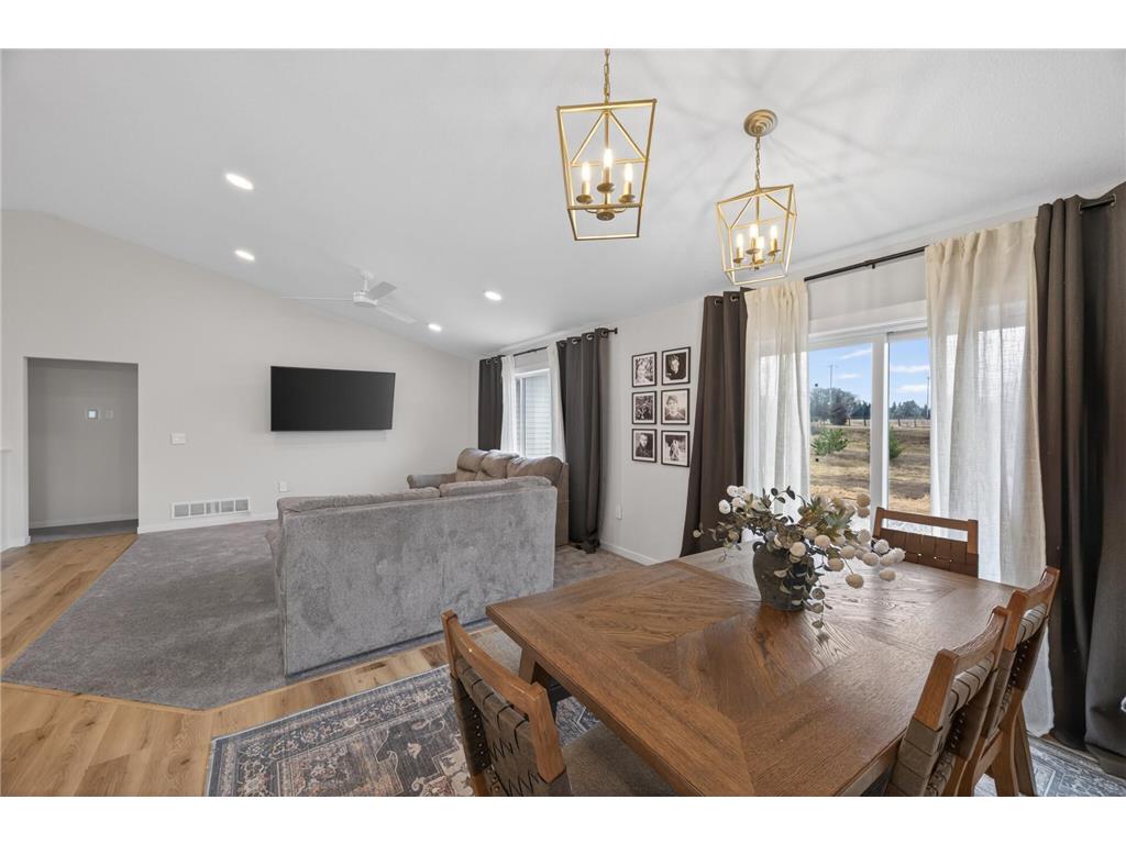 18753 Orchid Street NW Oak Grove MN 55303 7086372 image15