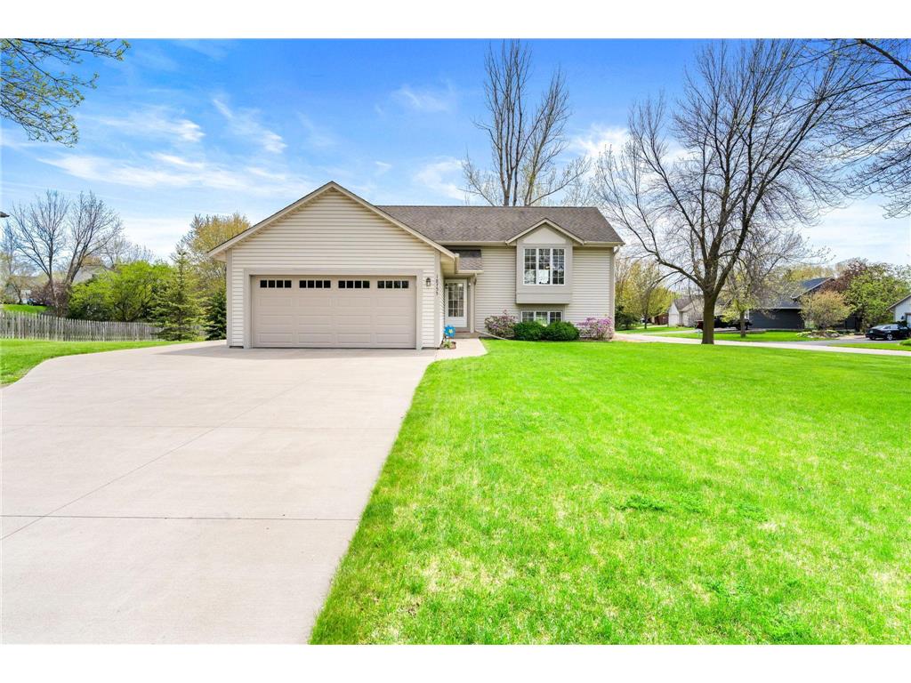 18755 39th Avenue N Plymouth MN 55446 6529598 image1