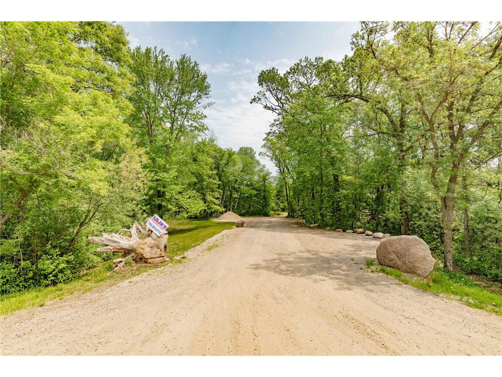 18755 Flamingo Street NW Oak Grove MN 55011 6376534 image1