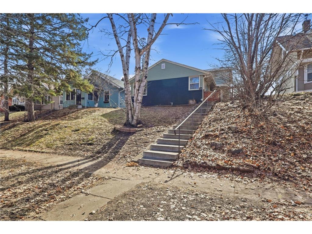 1876 Berkeley Avenue Saint Paul MN 55105 7033547 image1