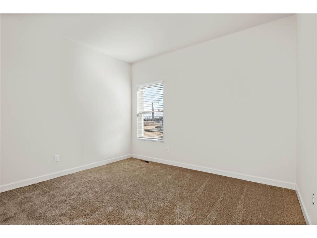 18761 Grant Street NW Elk River MN 55330 6697516 image10