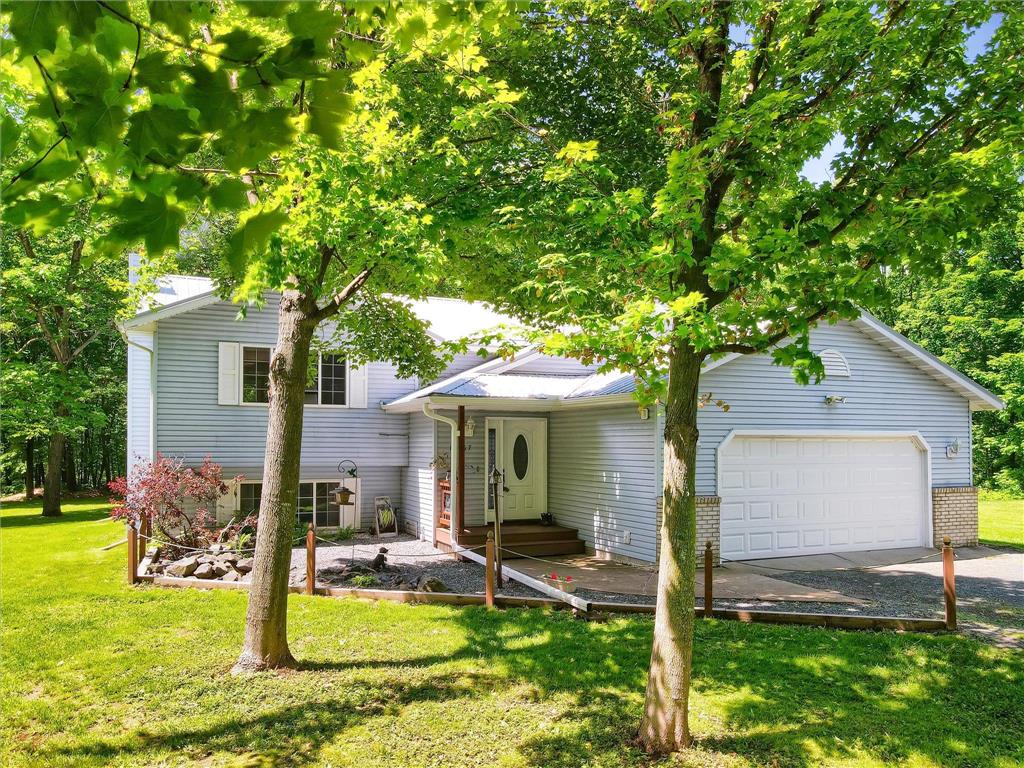 18767 Saint Croix Trail Shafer Twp MN 55074 6532920 image1