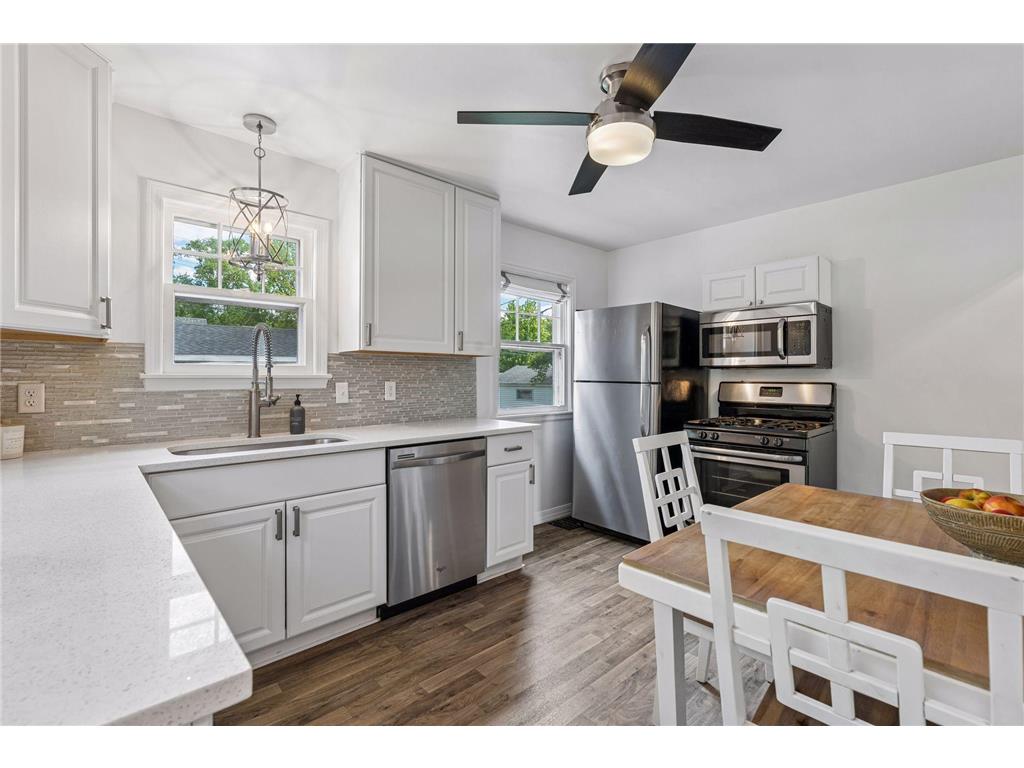1877 Graham Avenue Saint Paul MN 55116 7078660 image12
