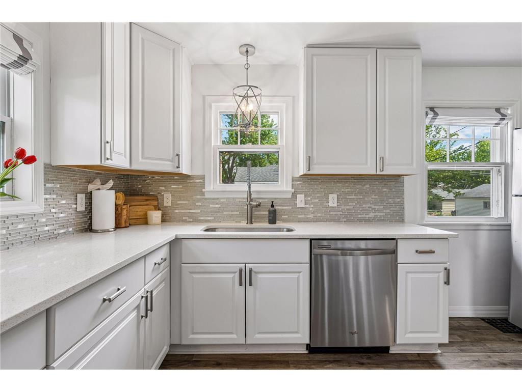 1877 Graham Avenue Saint Paul MN 55116 7078660 image15