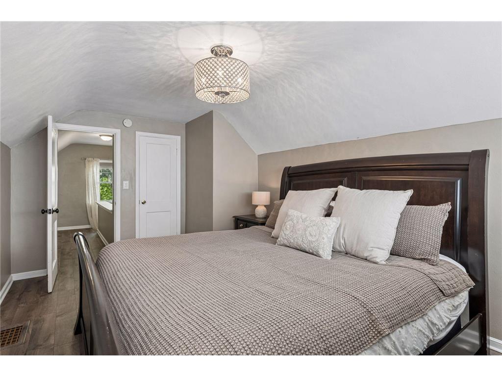 1877 Graham Avenue Saint Paul MN 55116 7078660 image17
