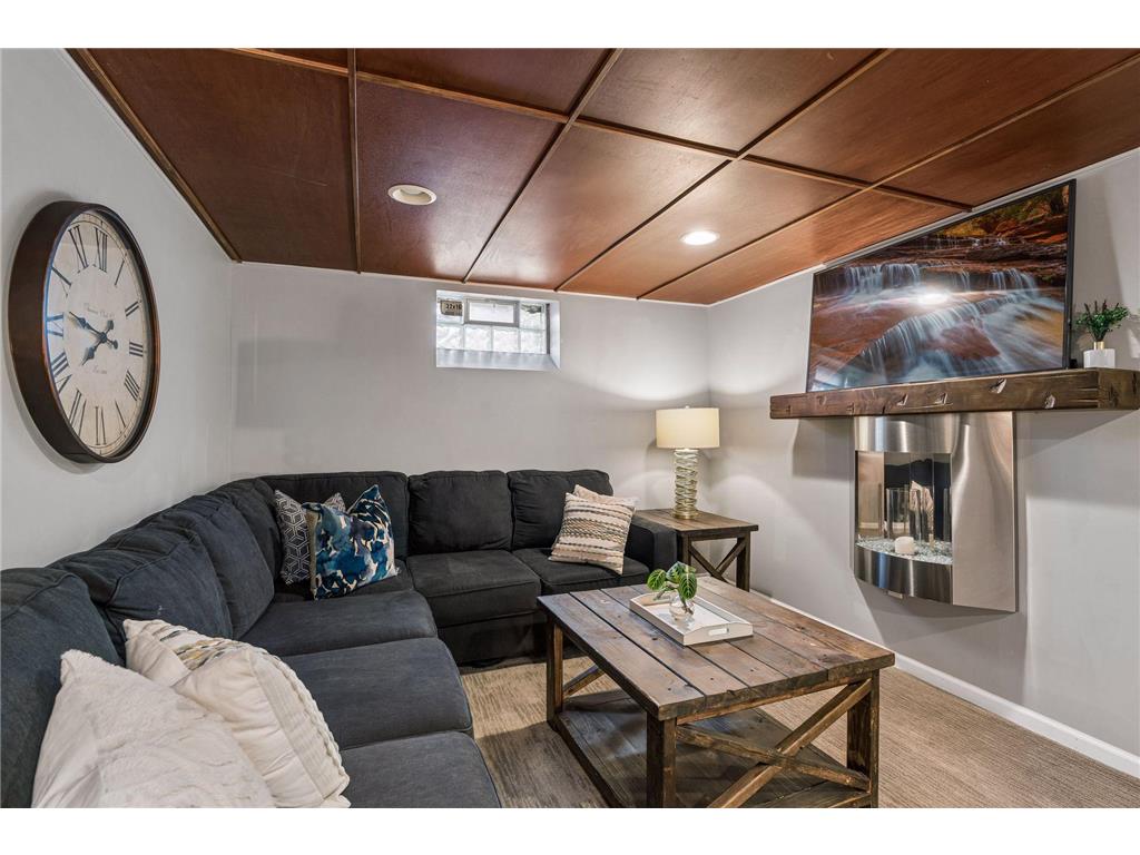 1877 Graham Avenue Saint Paul MN 55116 7078660 image20