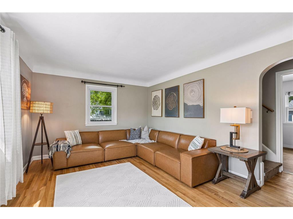 1877 Graham Avenue Saint Paul MN 55116 7078660 image5