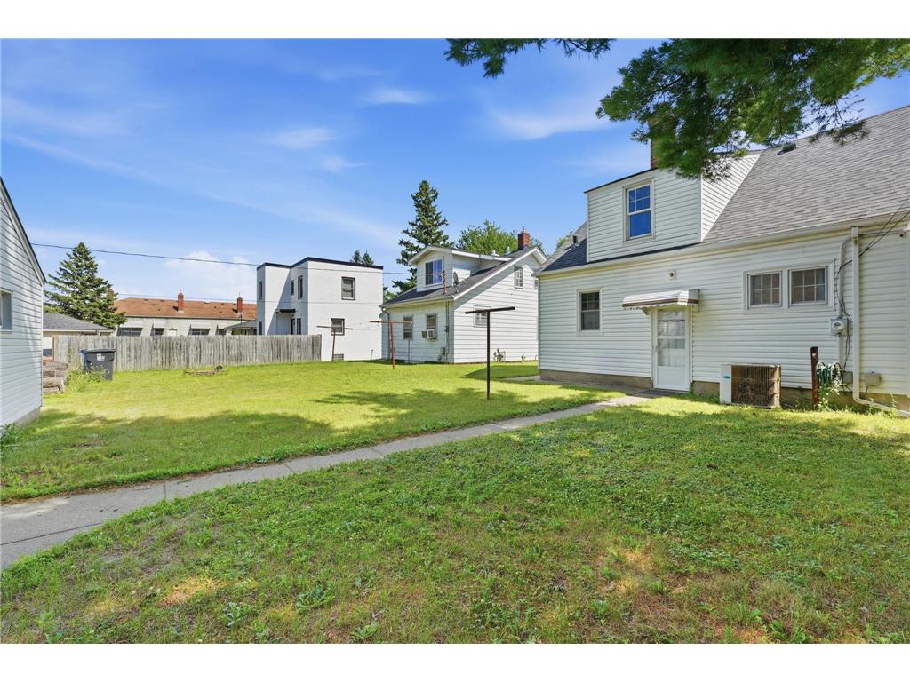 1877 Lacrosse Avenue Saint Paul MN 55119 7097831 image17