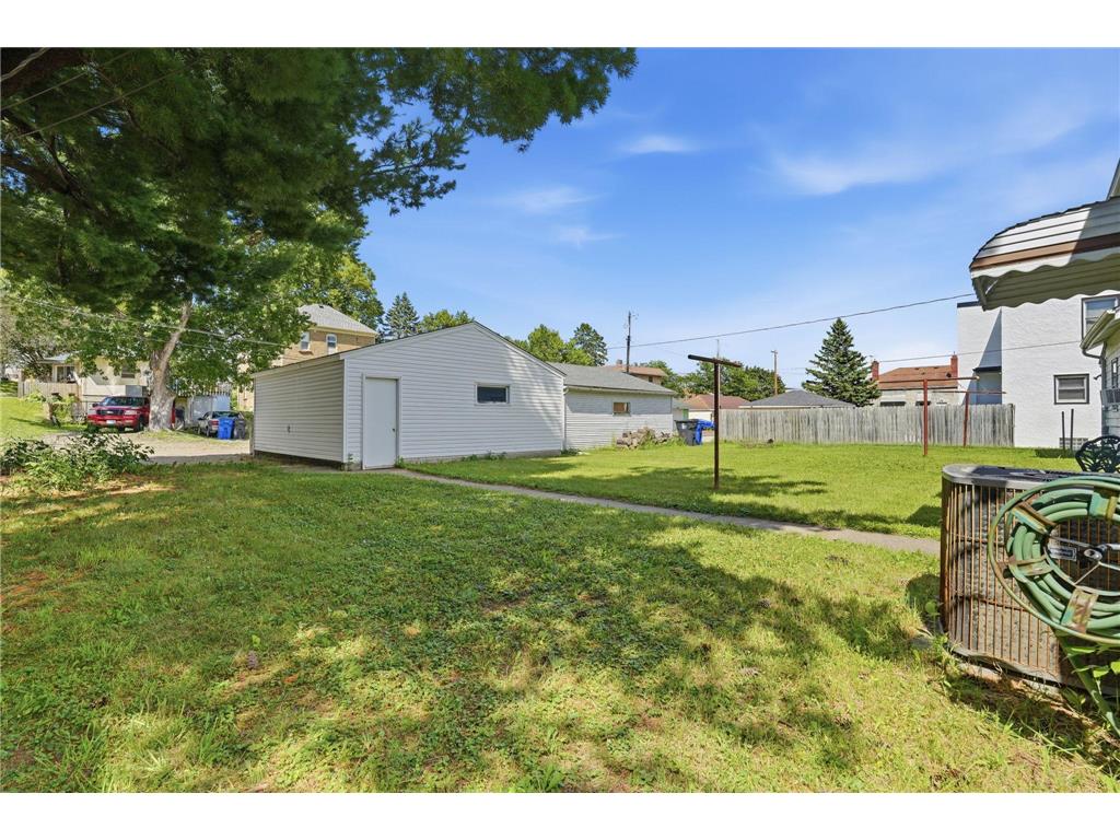1877 Lacrosse Avenue Saint Paul MN 55119 7097831 image18