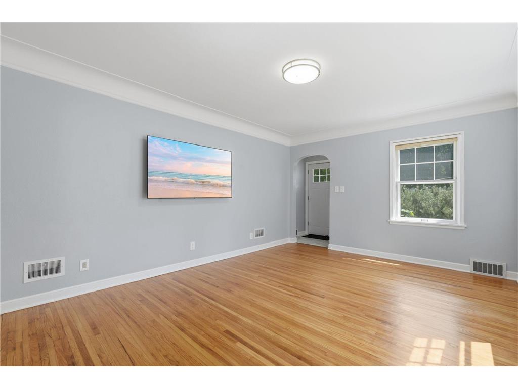 1877 Lacrosse Avenue Saint Paul MN 55119 7097831 image27