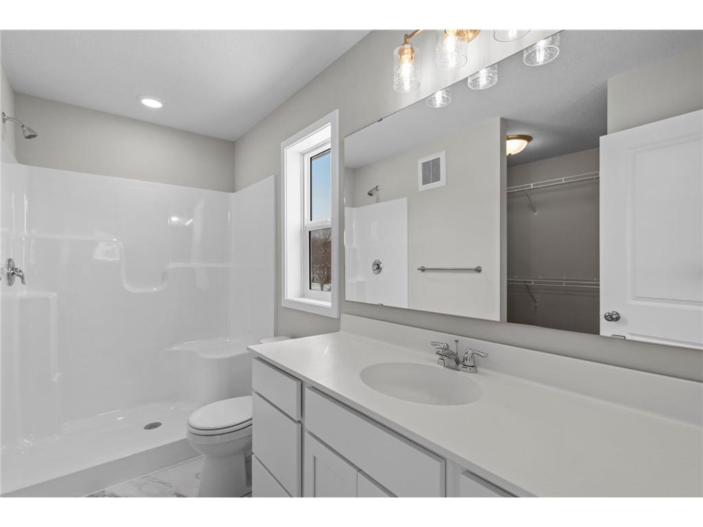 1877 Robinson Lane Byron MN 55920 6777111 image36