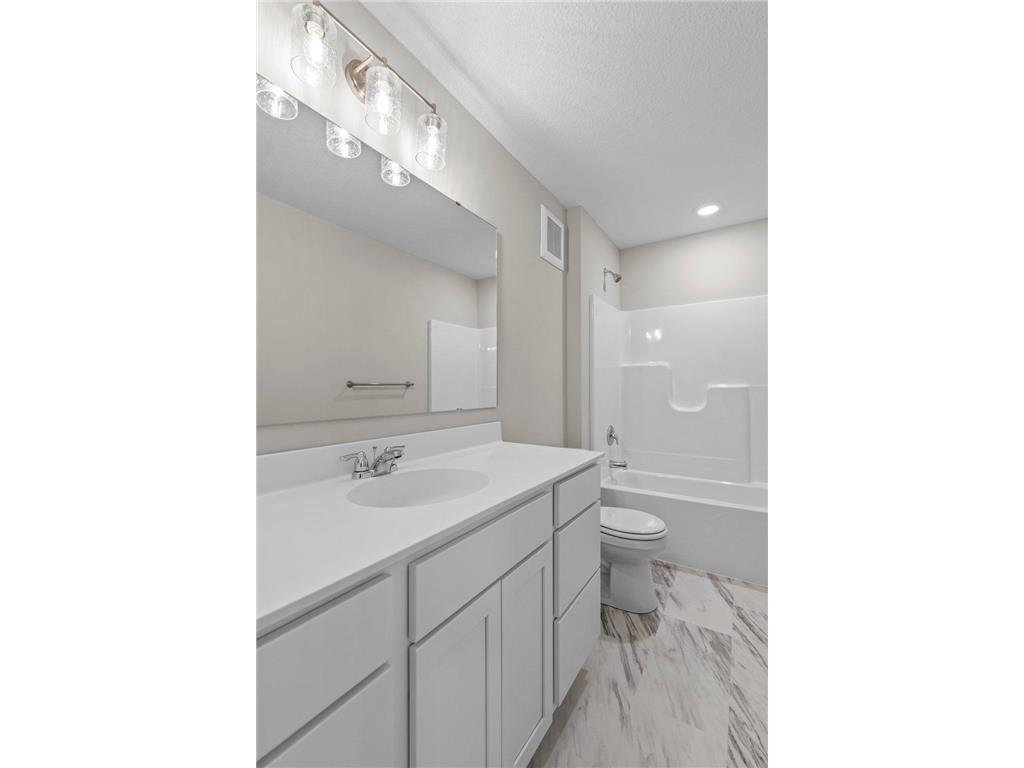 1877 Robinson Lane Byron MN 55920 6777111 image56