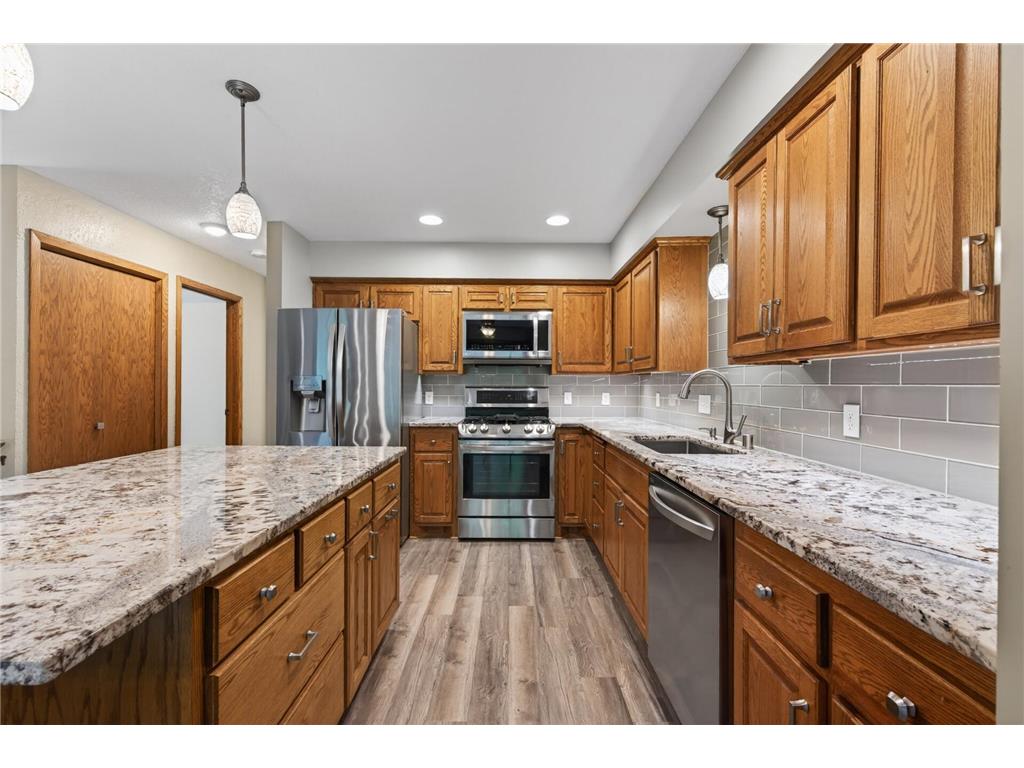1878 113th Lane NW Coon Rapids MN 55433 6826388 image19