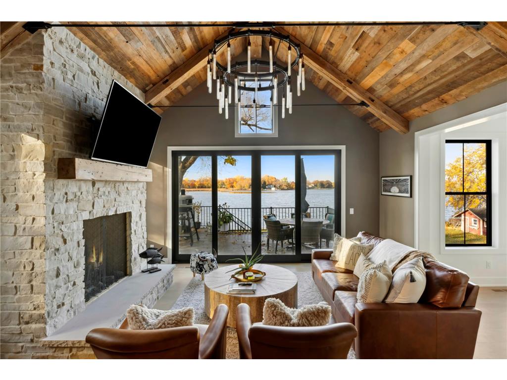 18780 Minnetonka Boulevard Deephaven MN 55391 7039446 image8