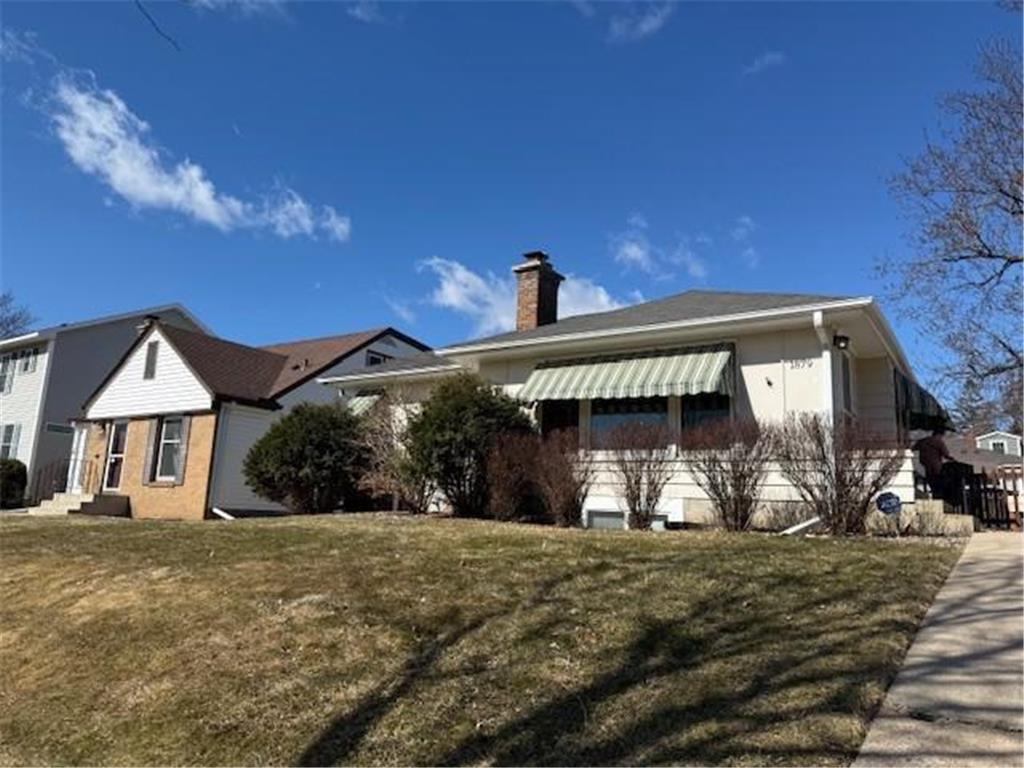 1879 Montreal Avenue Saint Paul MN 55116 7038644 image1