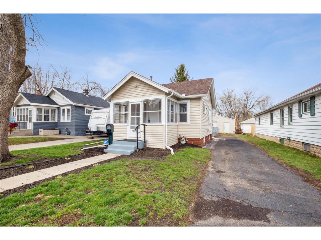 1879 Reaney Avenue E Saint Paul MN 55119 6492157 image1