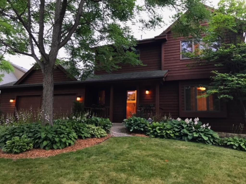 18795 Twilight Trail, Eden Prairie, MN 55346 MLS 4908372 Edina Realty