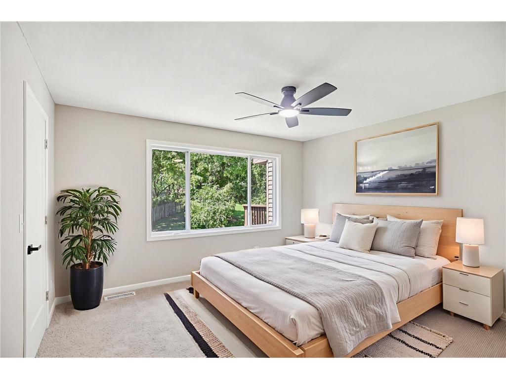 188 River Woods Lane Burnsville MN 55337 6812659 image16