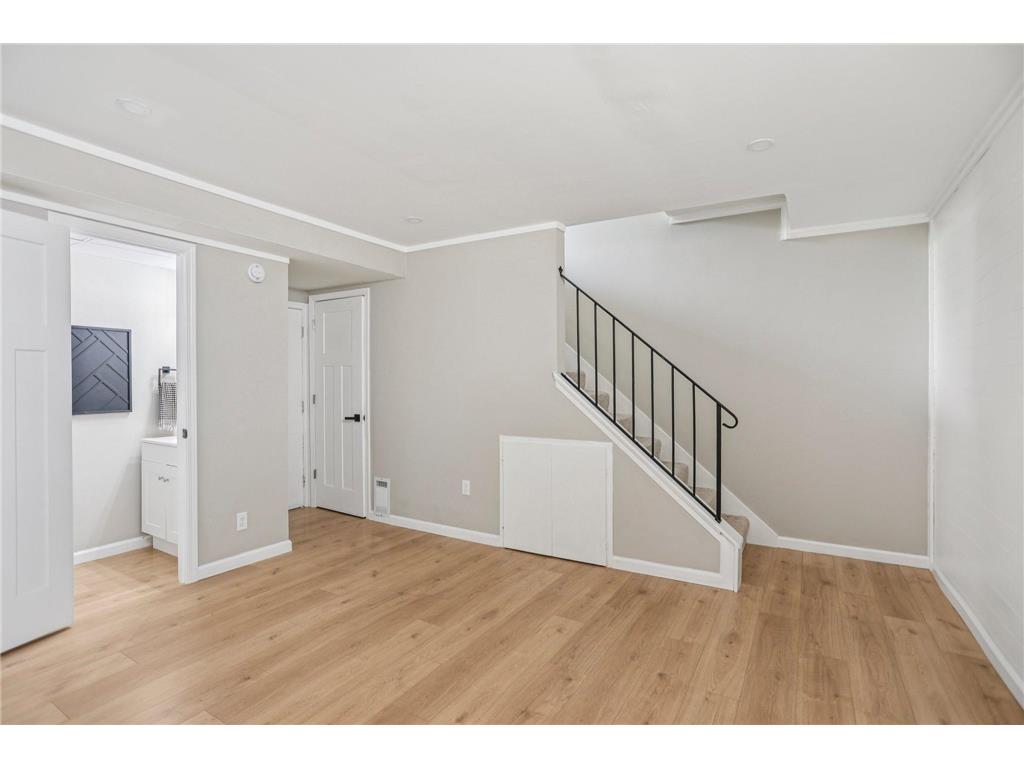 188 River Woods Lane Burnsville MN 55337 6812659 image32