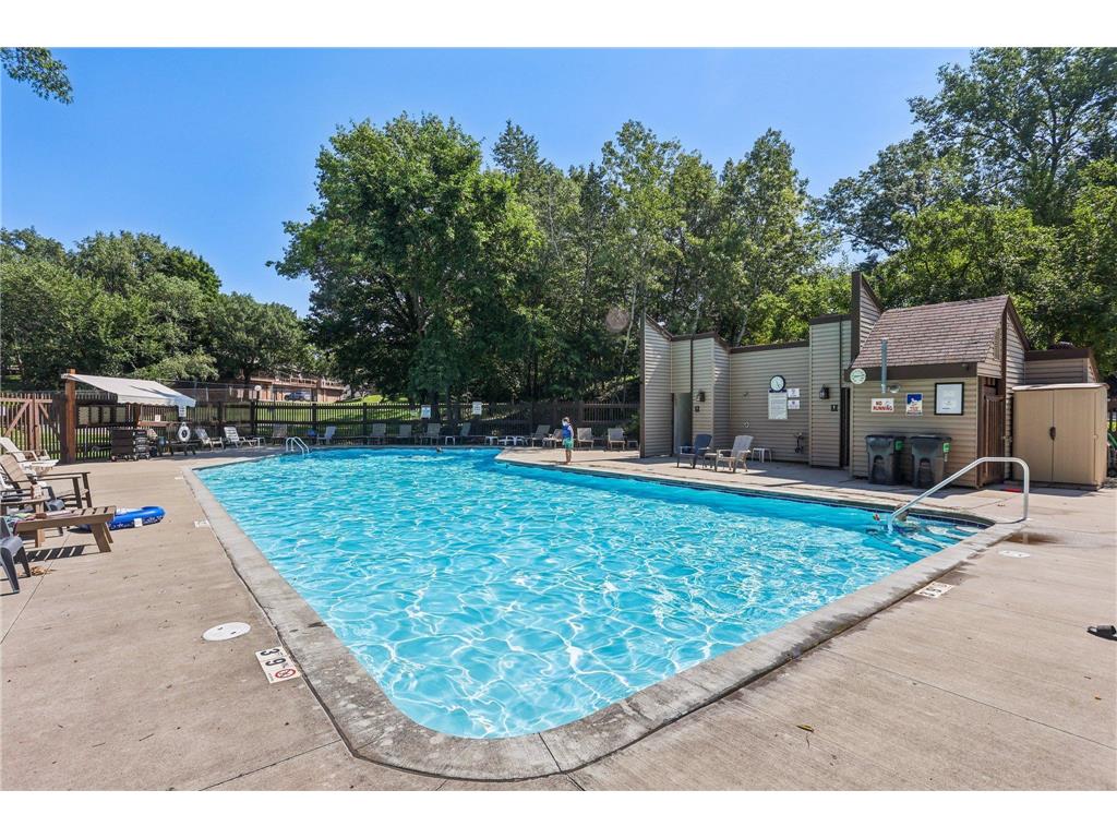 188 River Woods Lane Burnsville MN 55337 6812659 image52