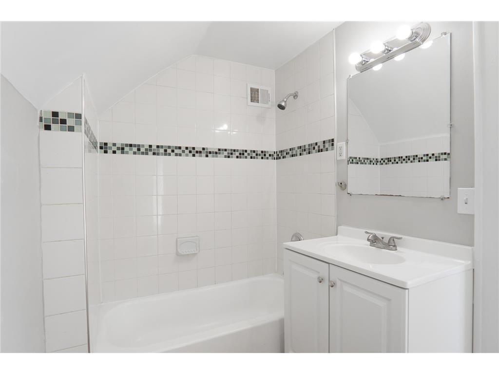 188 Wyoming Street E Saint Paul MN 55107 7072282 image9
