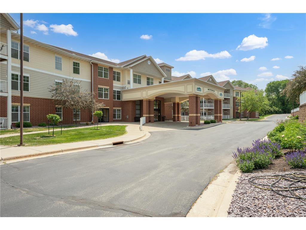 1880 3rd Avenue NW #202 Rochester MN 55901 6731559 image1