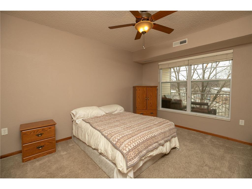 1880 3rd Avenue NW #310 Rochester MN 55901 - Zumbro River 7067115 image10