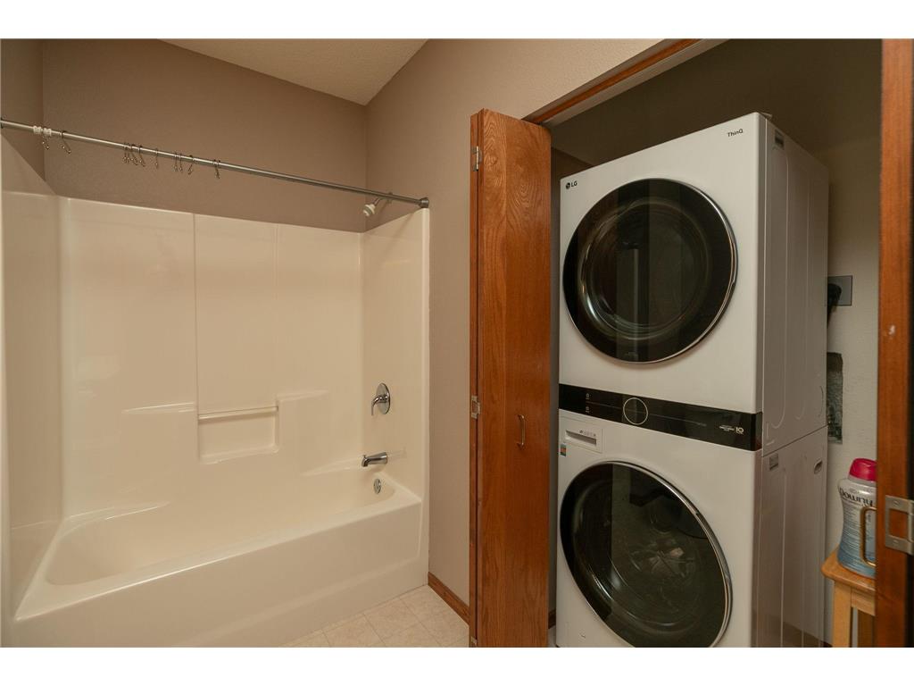 1880 3rd Avenue NW #310 Rochester MN 55901 - Zumbro River 7067115 image17