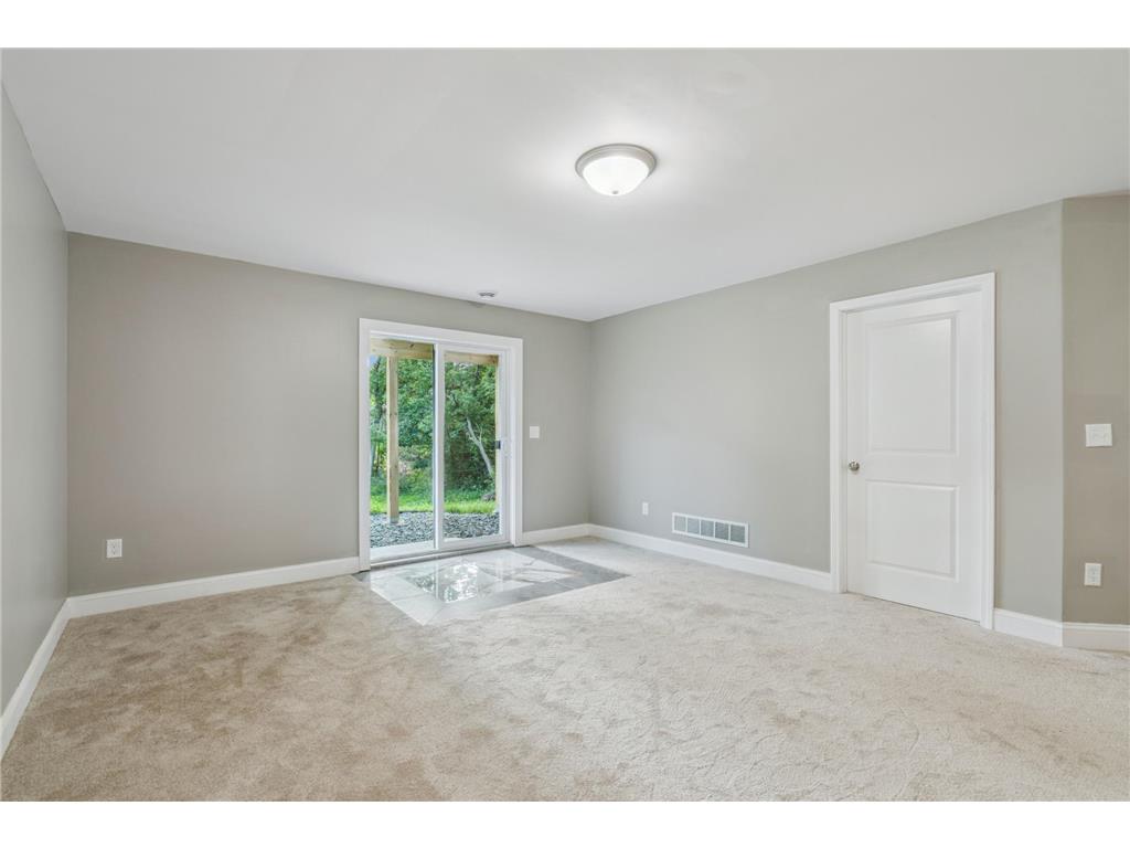 1880 Desoto Street N Maplewood MN 55117 6784180 image14