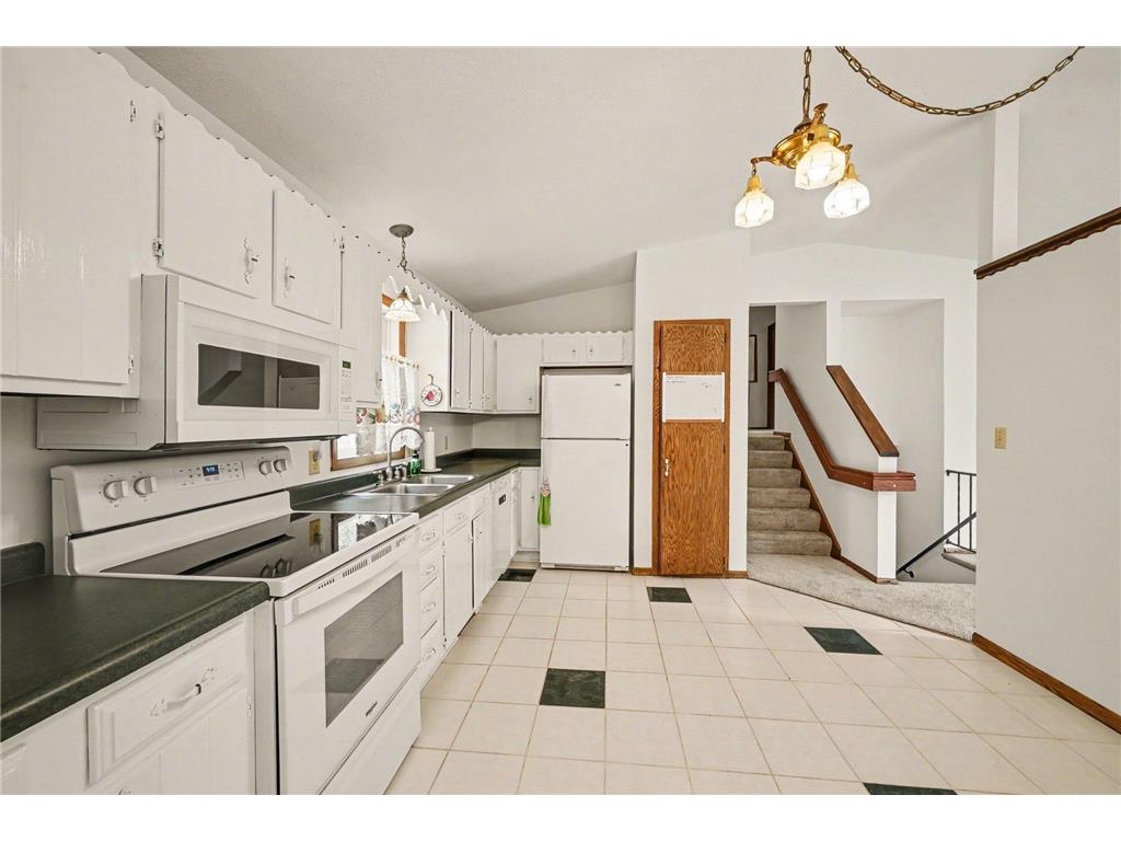 1880 Richal Drive Woodbury MN 55125 7112370 image9