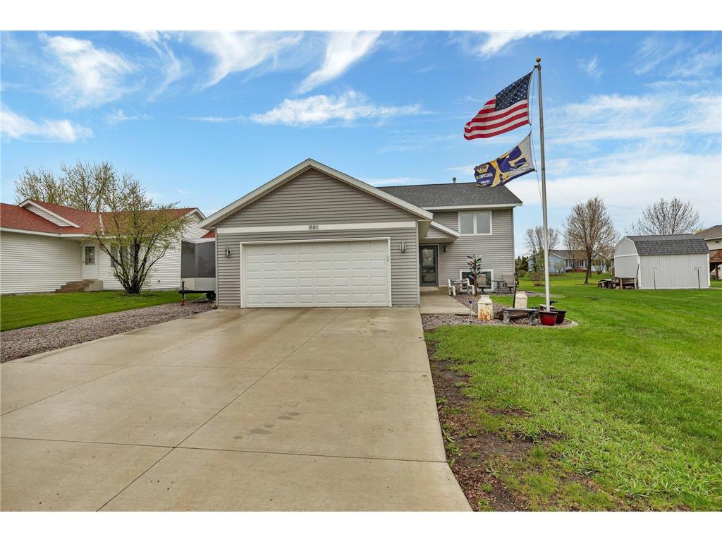 1880 W Shore Drive SW Hutchinson MN 55350 6507466 image1