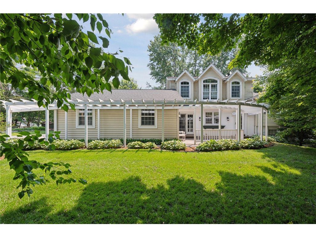 18805 Azure Road Deephaven MN 55391 6734458 image1