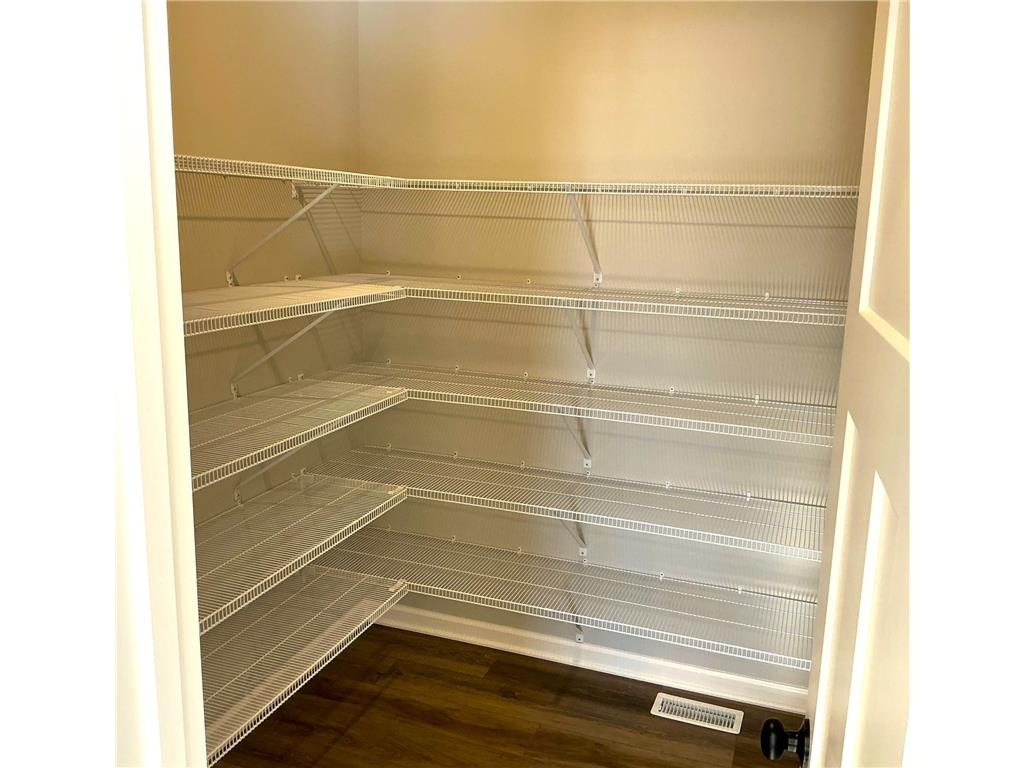 1881 Charleston Lane Waconia MN 55387 7002811 image4