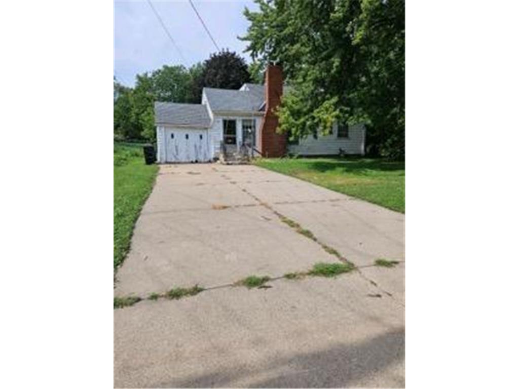 1881 Mcknight Road N Maplewood MN 55109 6592047 image1