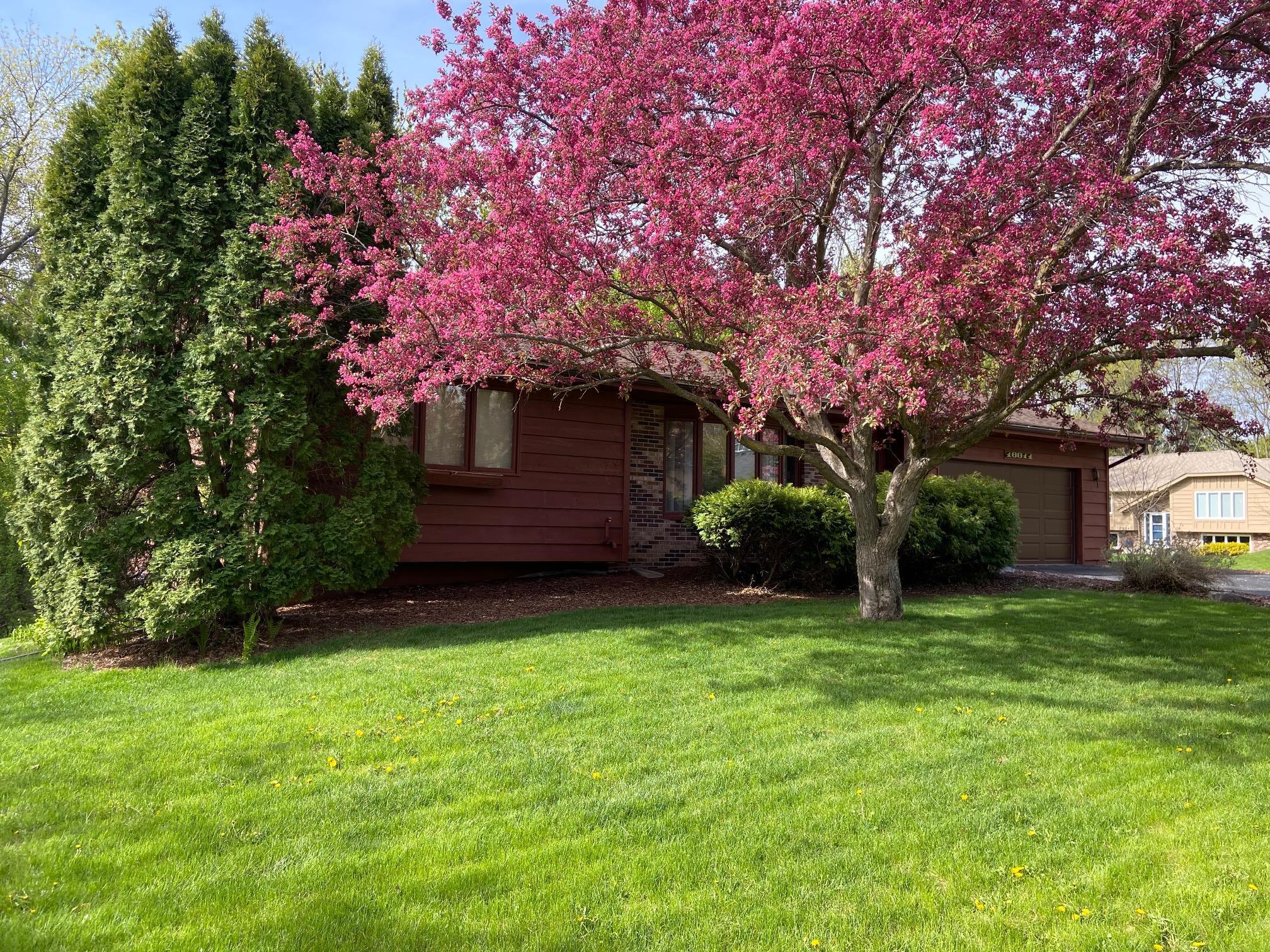 18811 Maple Leaf Drive, Eden Prairie, MN 55346 MLS 6008106 Edina