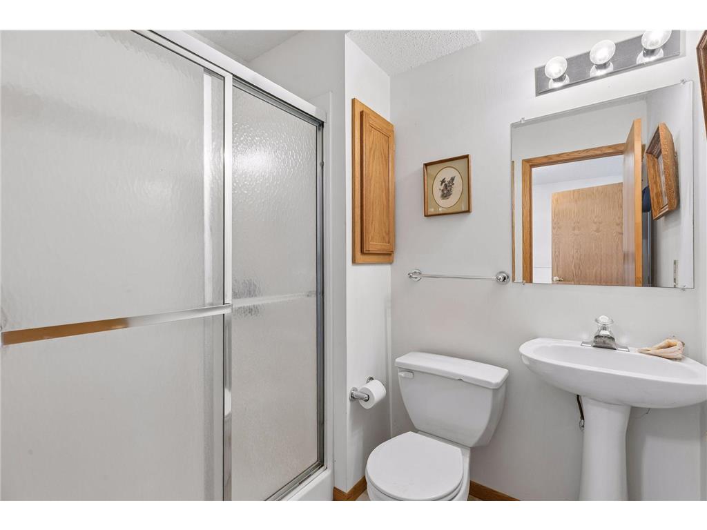 18815 South Lane Minnetonka MN 55345 7054405 image26