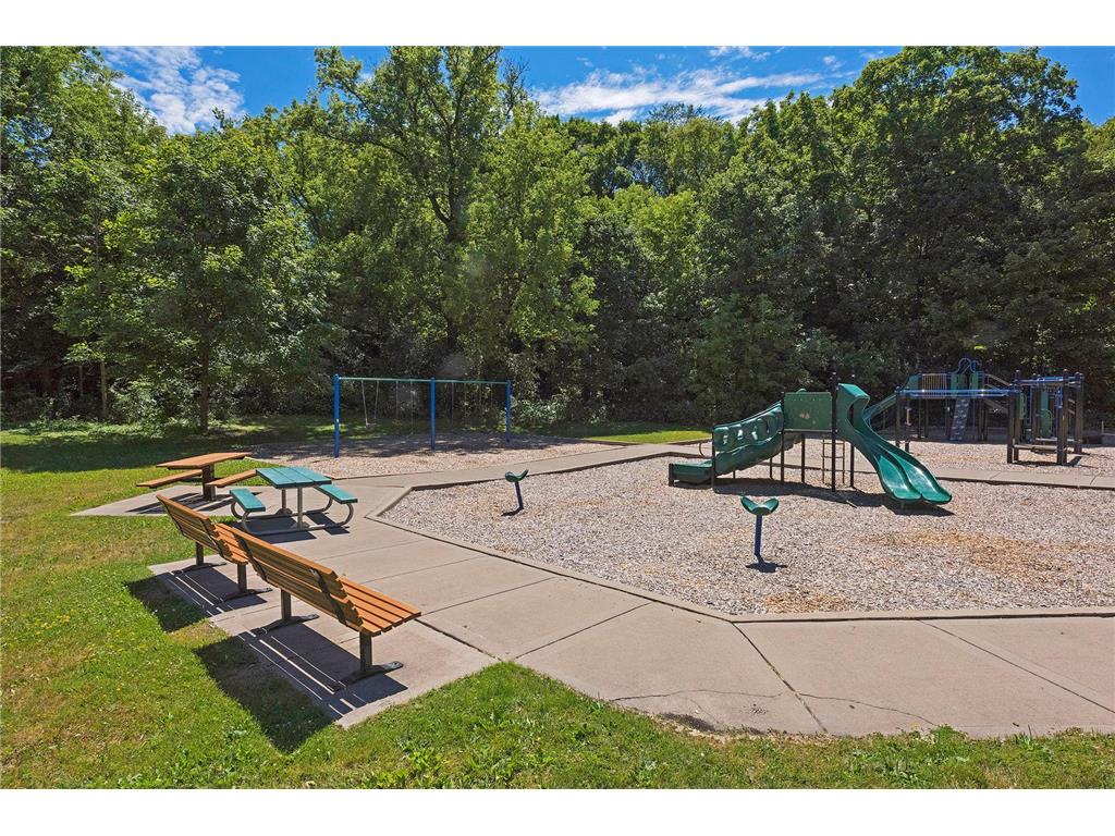 18815 South Lane Minnetonka MN 55345 7054405 image37