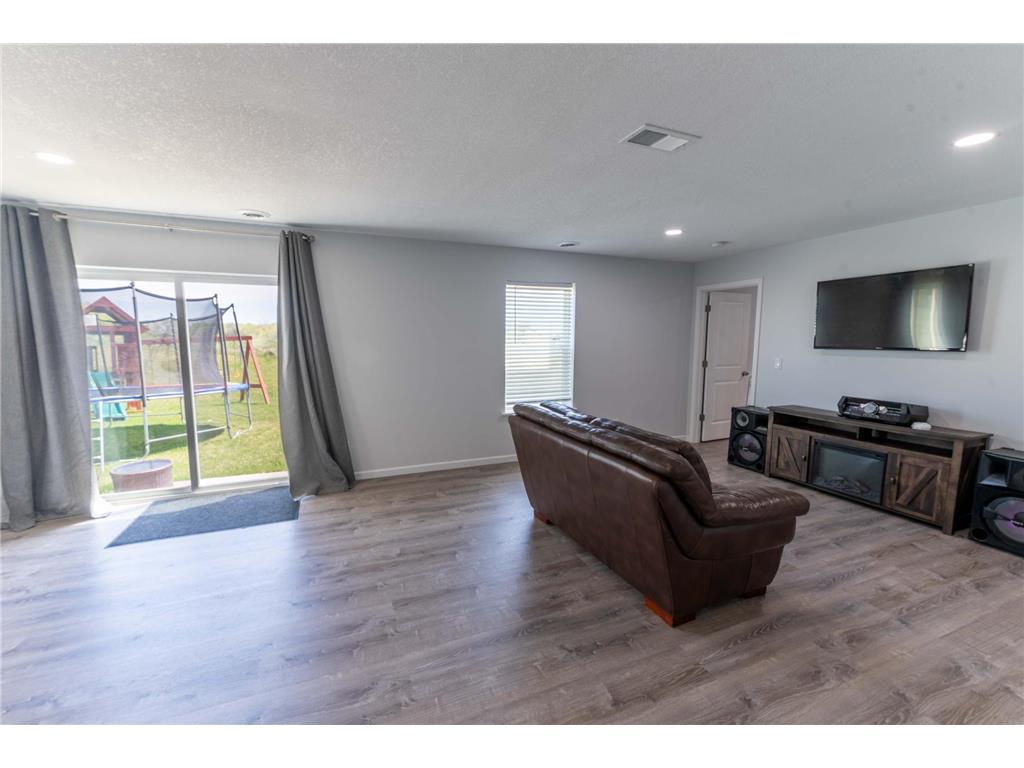18817 Edison Court NW Elk River MN 55330 7072951 image32