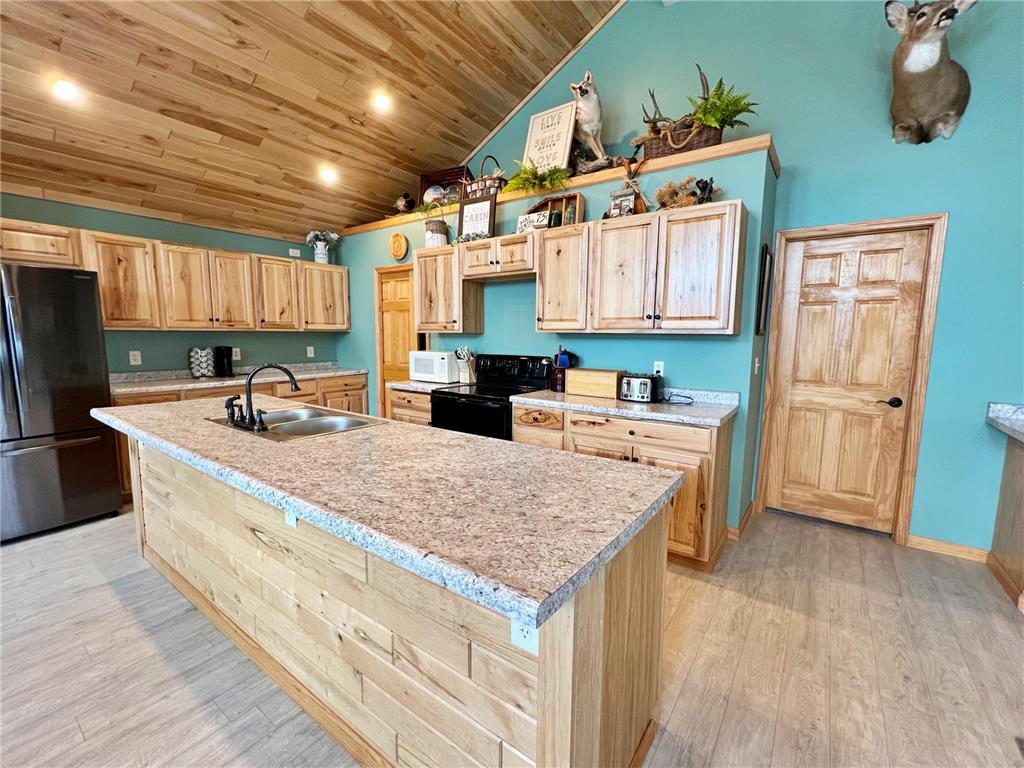 18817 Sucker Lake Road Nashwauk MN 55769 - Sucker 7048164 image15
