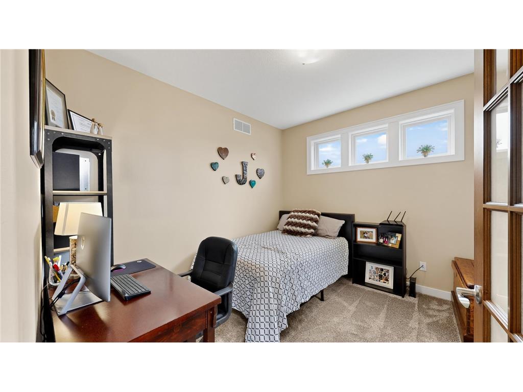 1882 Kerry Drive NE Rochester MN 55906 6770046 image4