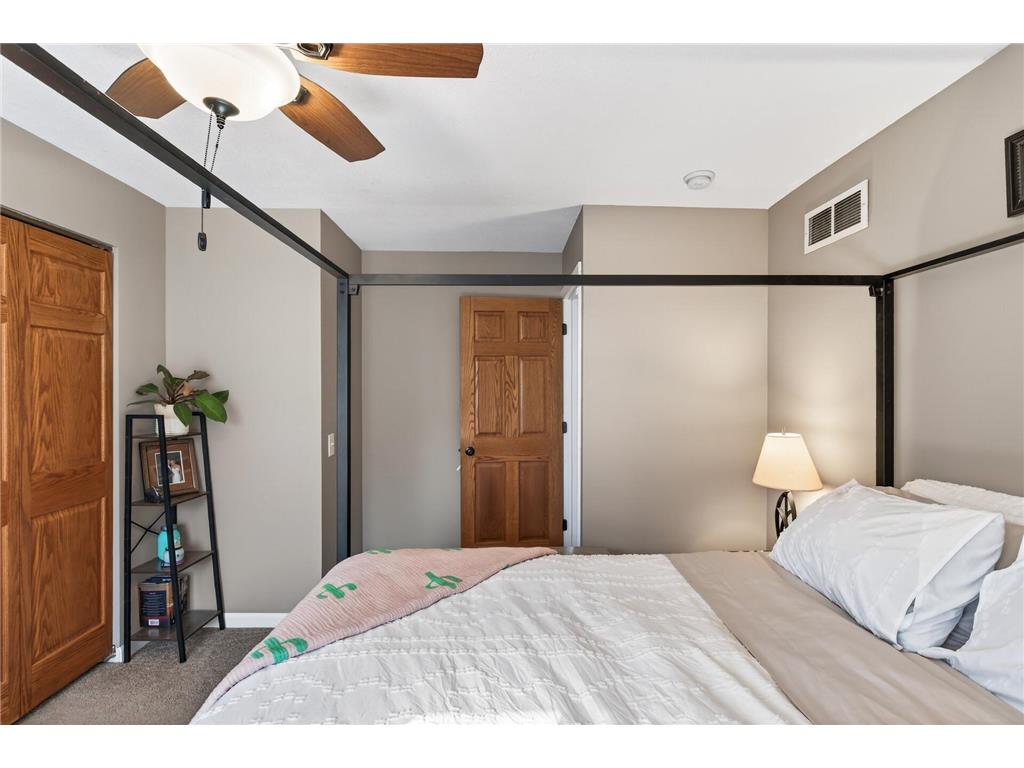 18821 Joplin Avenue Lakeville MN 55044 7039987 image19