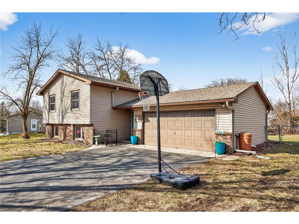 18821 Joplin Avenue Lakeville MN 55044 7039987 image3