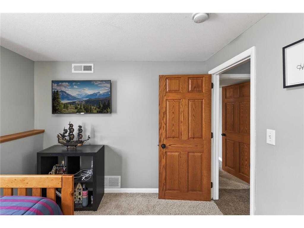 18821 Joplin Avenue Lakeville MN 55044 7039987 image37